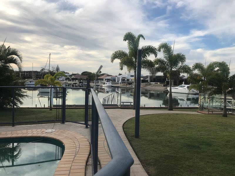Deepwater Access, Pontoon & Pool 19