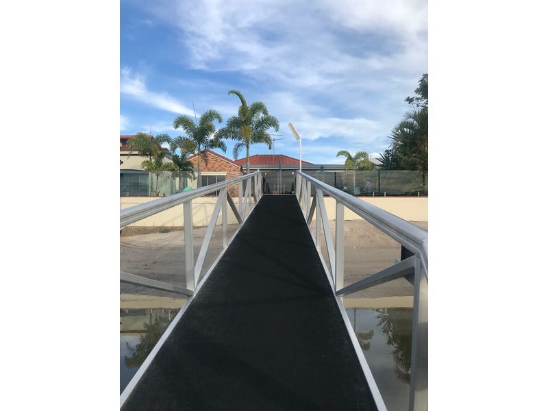 Deepwater Access, Pontoon & Pool 25