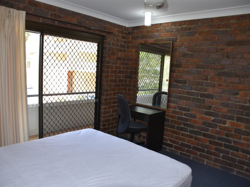 Air Conditioned Centrally Located Apartment 4