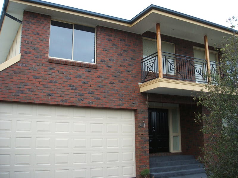 Stylish, Modern Townhouse