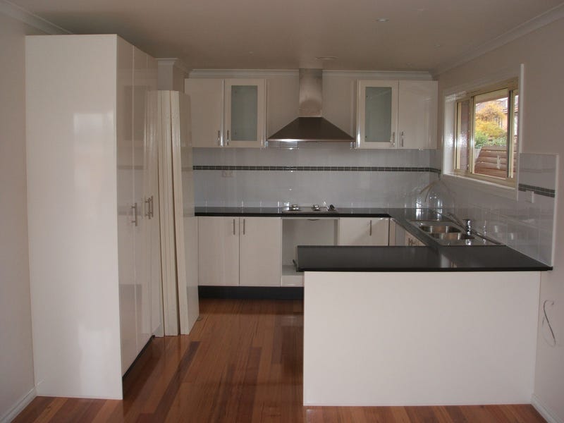Stylish, Modern Townhouse 3