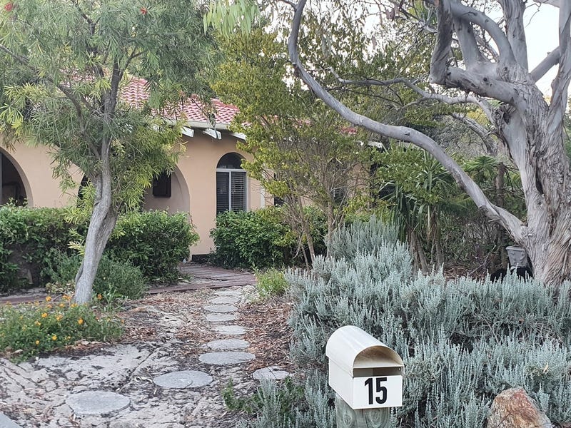 2 Bed House, Quiet Cul-de-sac, 500m to beach