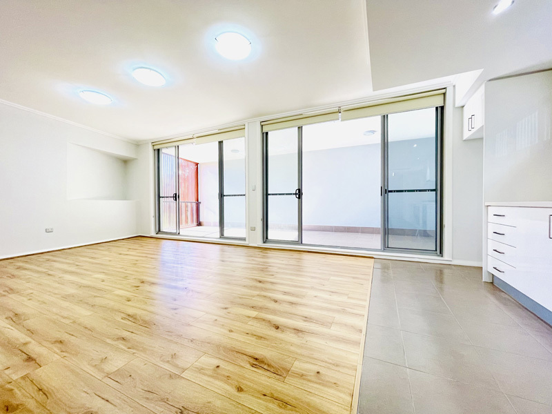 Extra Large Executive Apartment – Spacious, Excellent Quality and Intelligent Design!