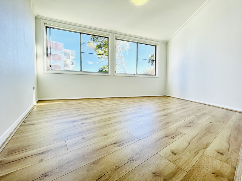 Extra Large Executive Apartment – 4