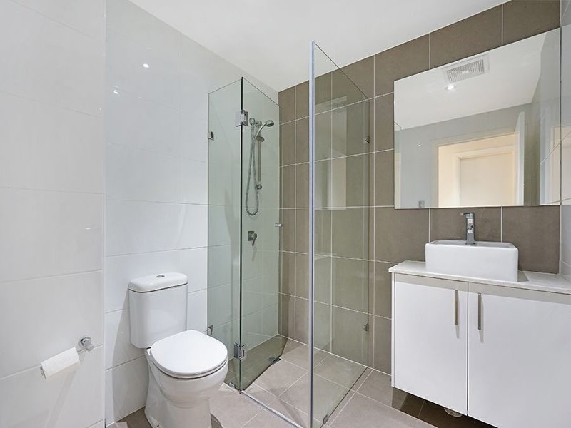 Extra Large Executive Apartment – 5