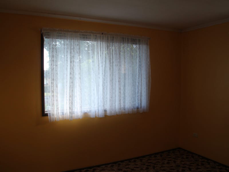 Unit to Rent In Wilsonton 8