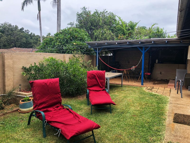 Courtyard garden two bedroom apartment 2