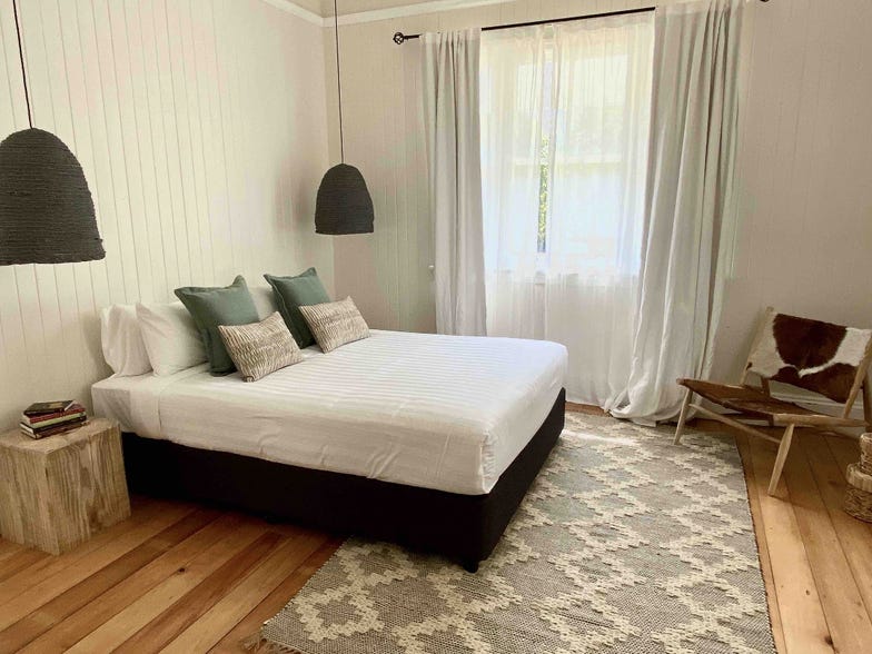 Beautiful Rural Home close to 4