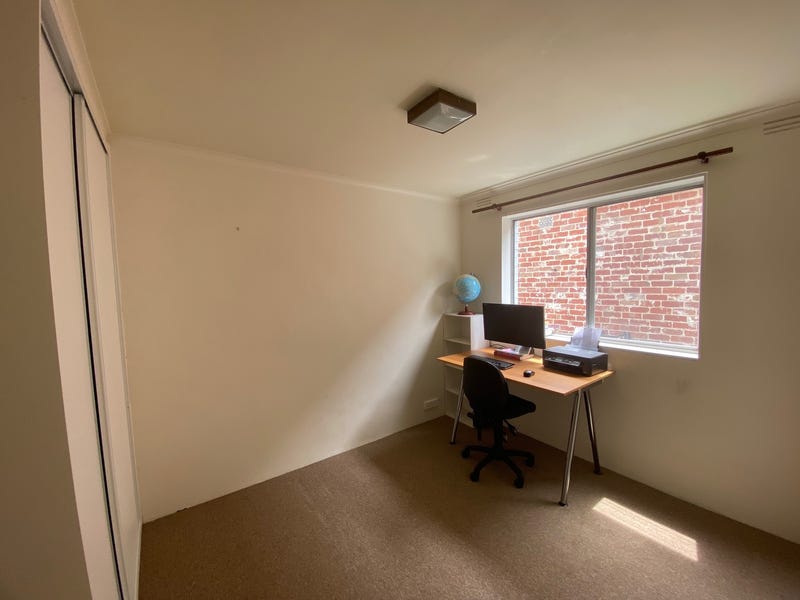 Outstanding Unit in Clifton Hill 5