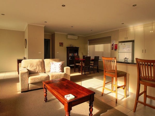 Modern 2 bedroom Villa 2