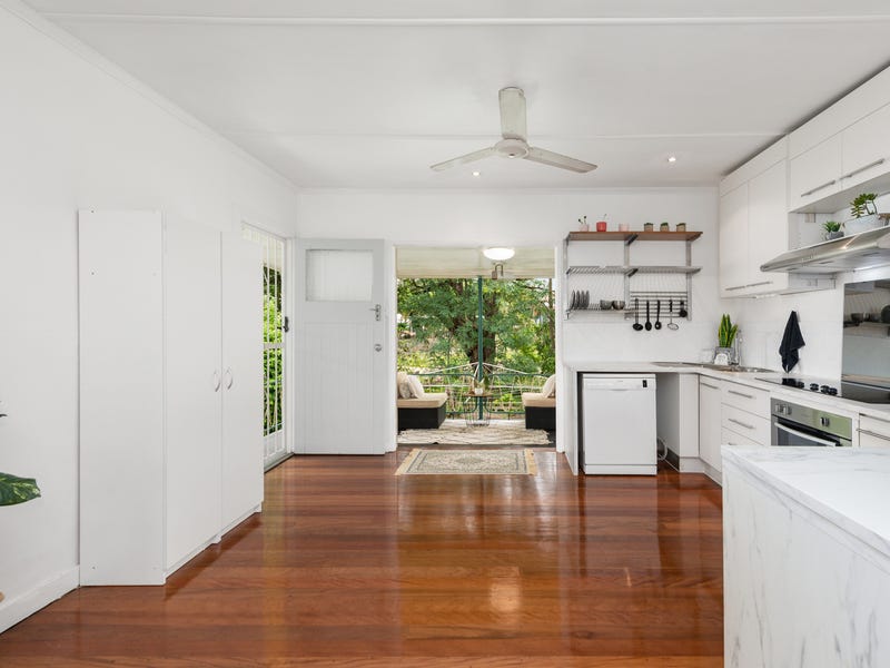 Convenient and Modern Cottage 4