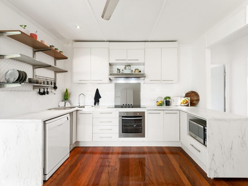 Convenient and Modern Cottage 18