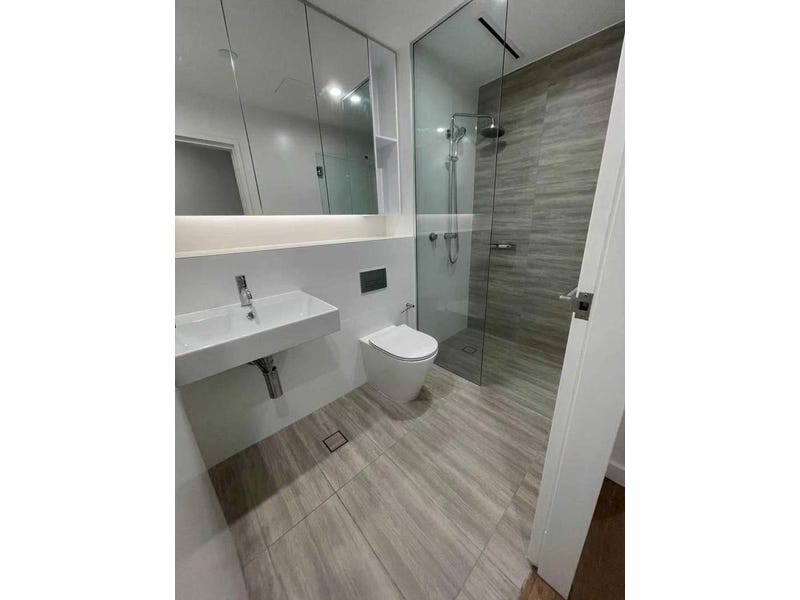 Deposit taken  Good location 7