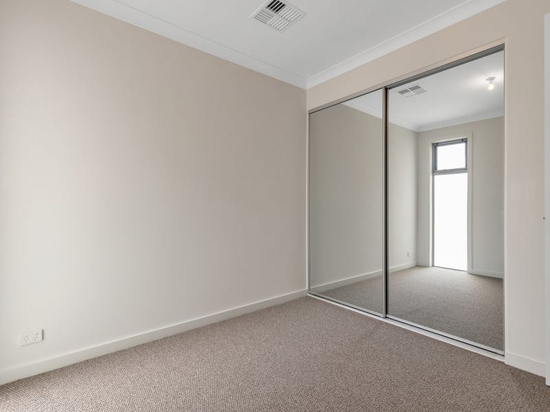 Brand New Stunning Townhouse 8