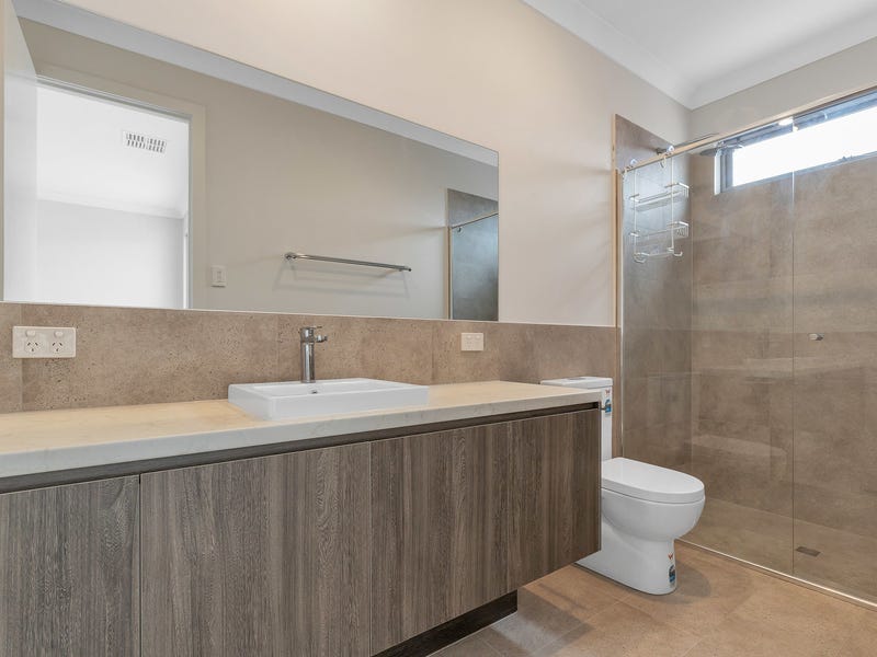 Brand New Stunning Townhouse 14