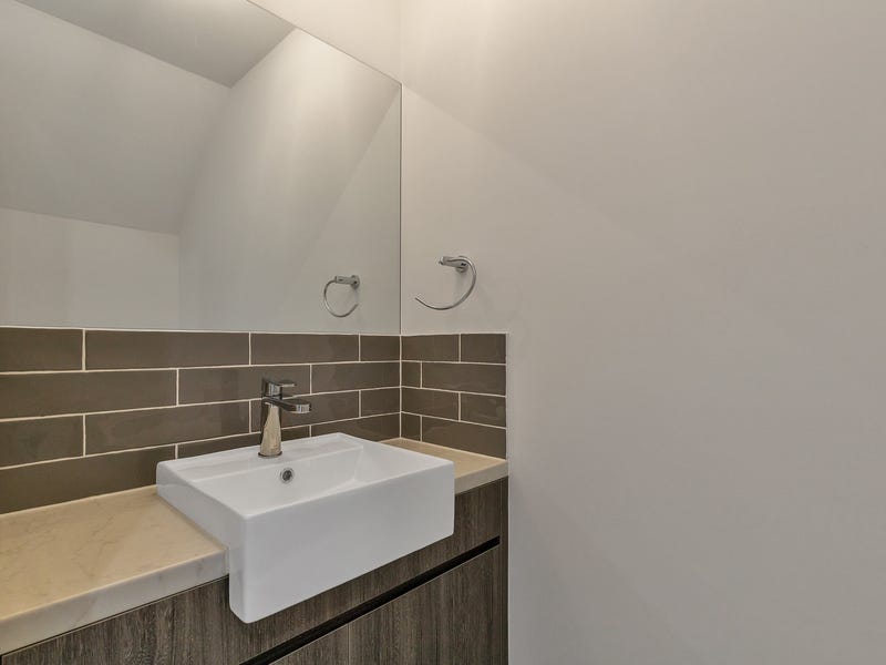Brand New Stunning Townhouse 15