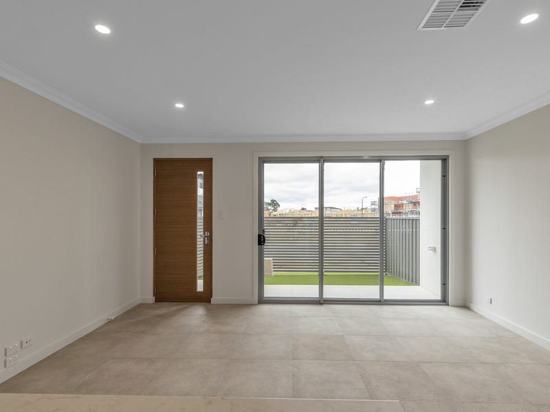 Brand New Stunning Townhouse 16