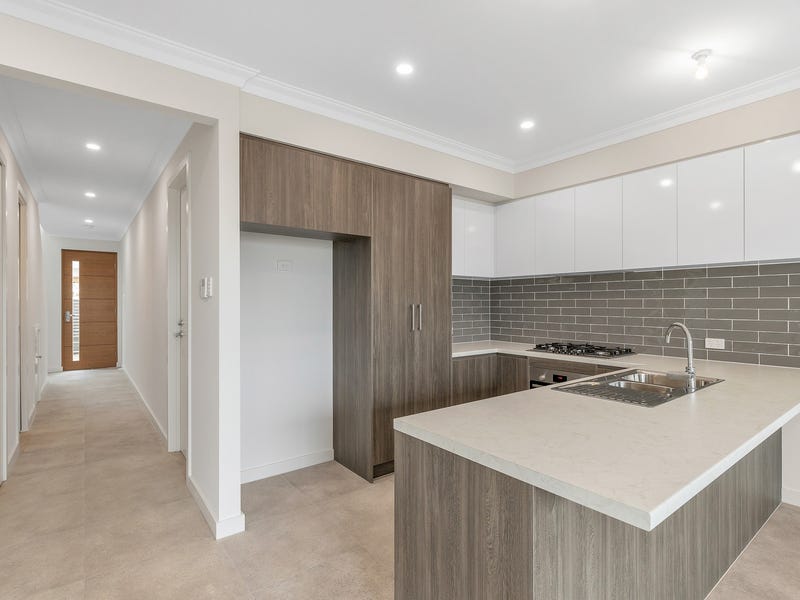 Brand New Stunning Townhouse 20
