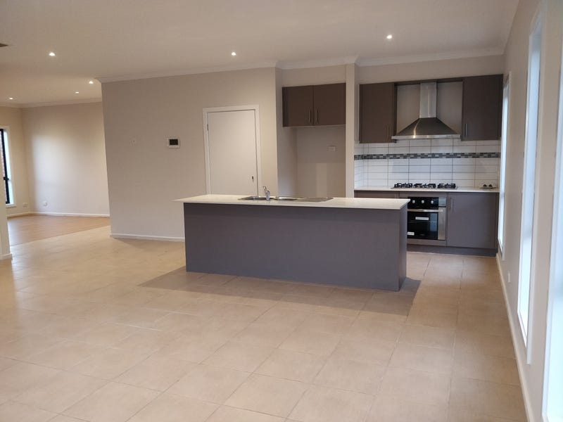 Newly Renovated House 3