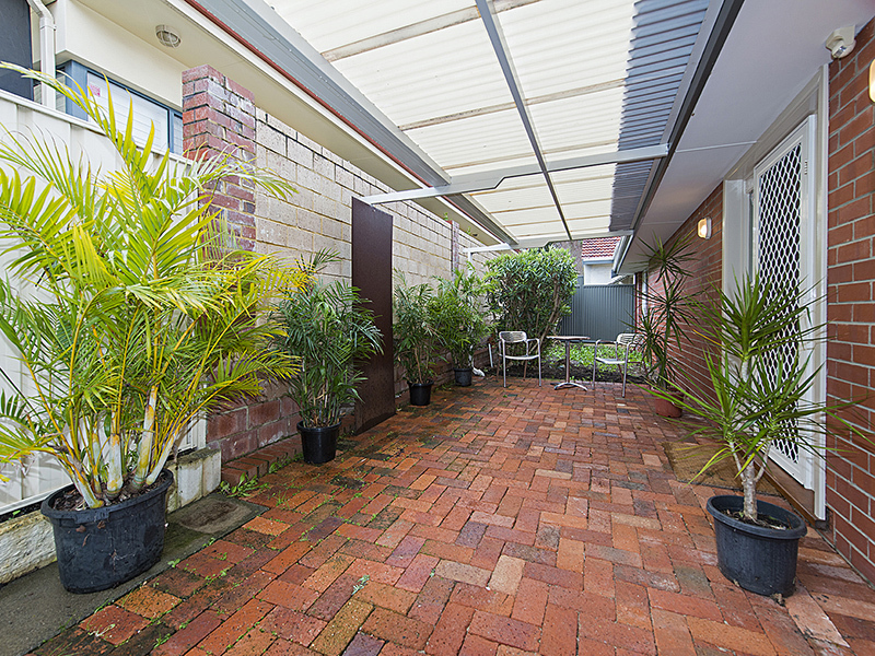 BE SURPRISED – Large master bedroom and living areas in a great location.