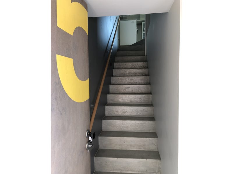 Modern 2 Bedroom Apartment 2