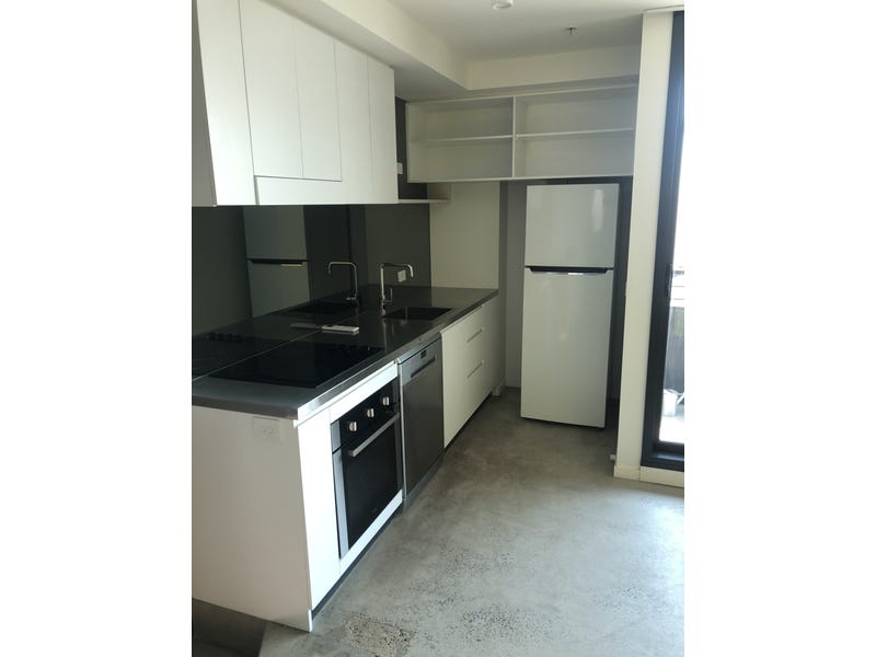 Modern 2 Bedroom Apartment 9