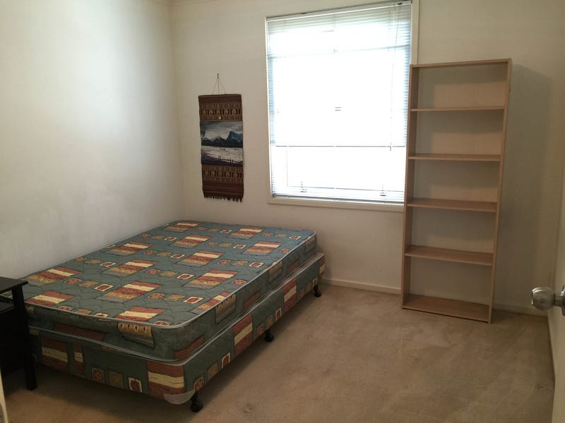 Spacious Furnished 2 Bedroom in 6
