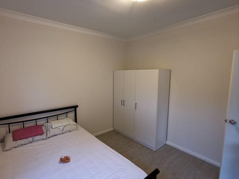 Spacious Fully Furnished House Plus 8