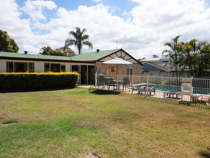 Family Home with Pool 3