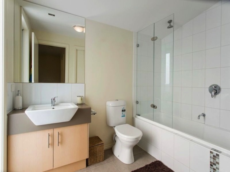 Modern 2 Storey Townhouse, walk 7