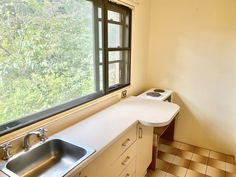 LEASED Leura Cottage 12