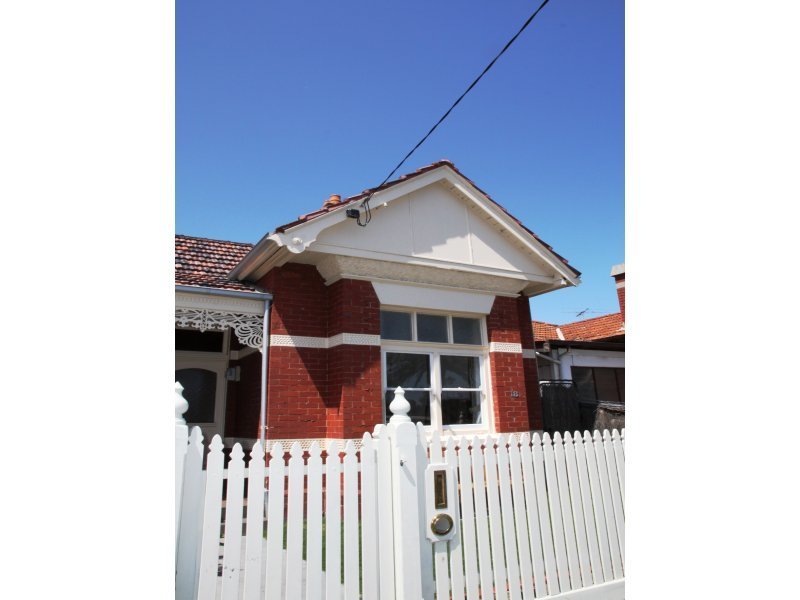 Stunning 3 Bedroom House in the heart of St Kilda