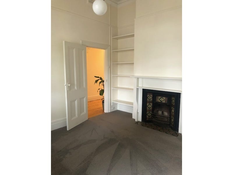 Stunning 3 Bedroom House in 7