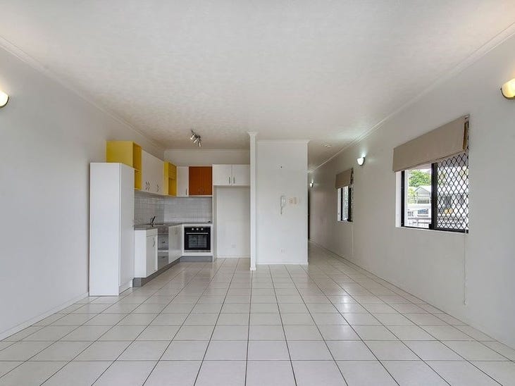 Very large balcony, city views, 6