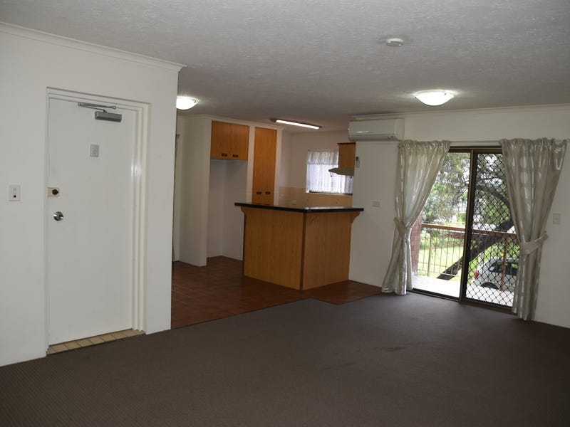 Fully Air Conditioned Apartment (Lounge & Bedrooms) Recently Renovated in Yeronga – Unfurnished