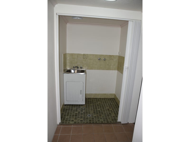 Fully Air Conditioned Apartment (Lounge 13