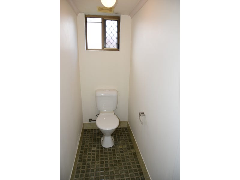 Fully Air Conditioned Apartment (Lounge 14