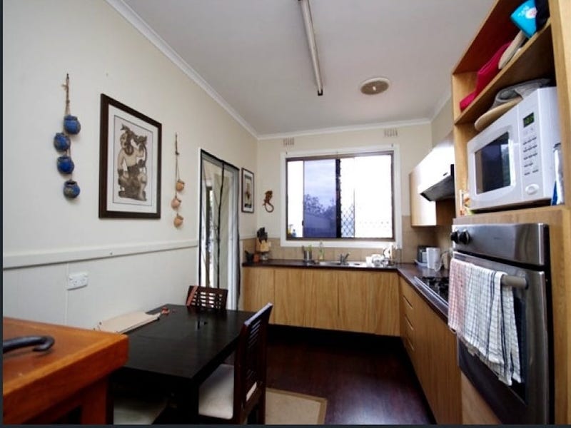 Pet Friendly House 8