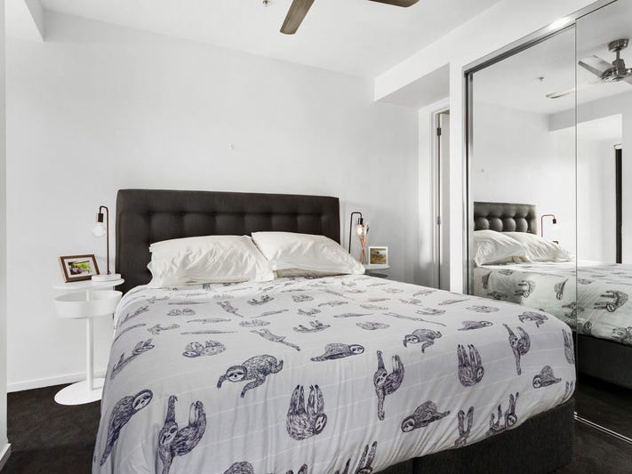 Spacious 2 bed / 2 6