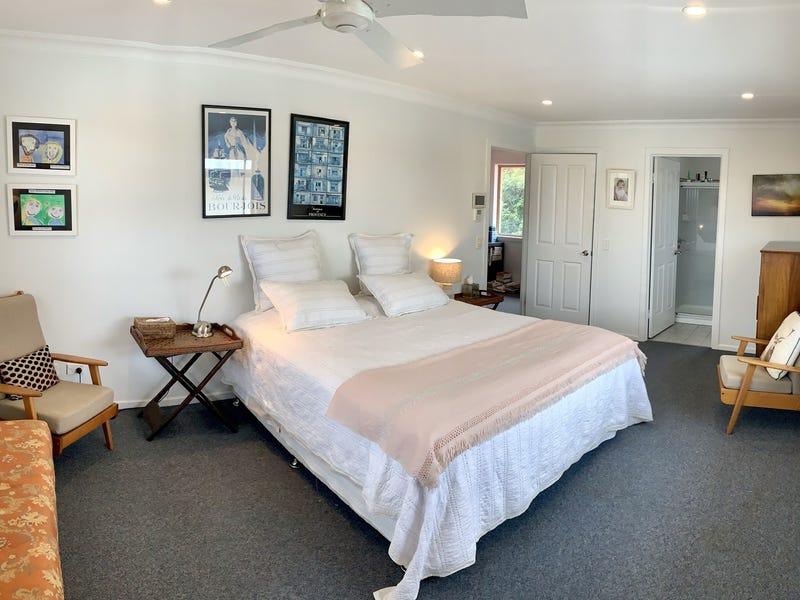 Family Home available Mid June 3