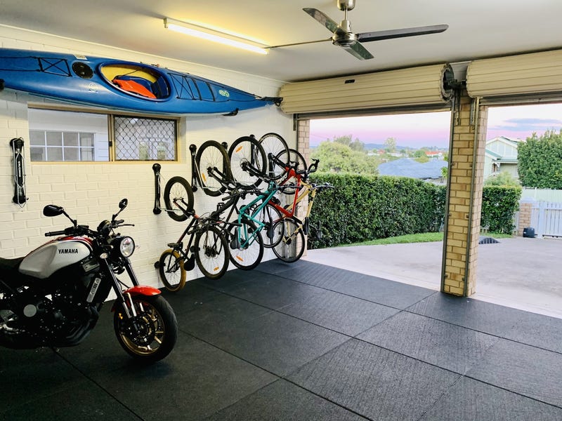 Family Home available Mid June 14