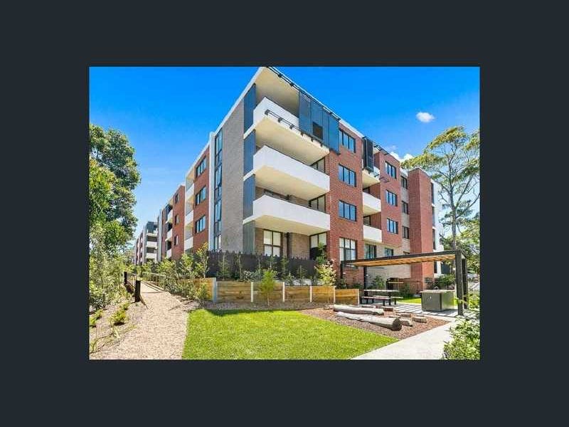 Near new one bedder + 5