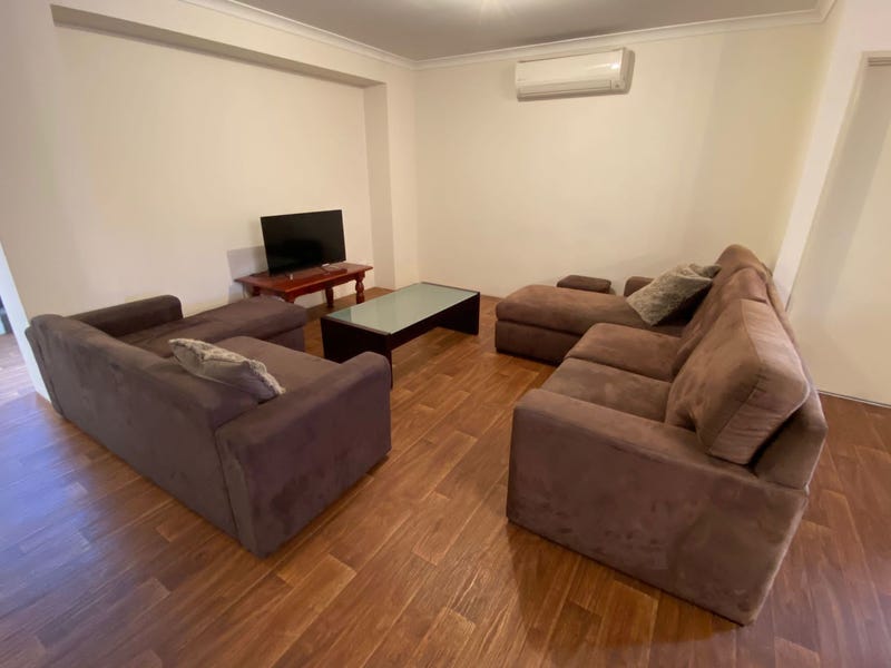 Quiet, comfortable and centrally located! 3