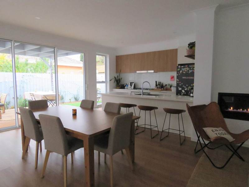 Stunning 4 Bedroom House 4