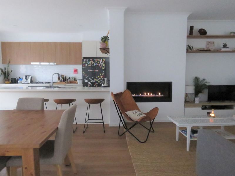 Stunning 4 Bedroom House 5