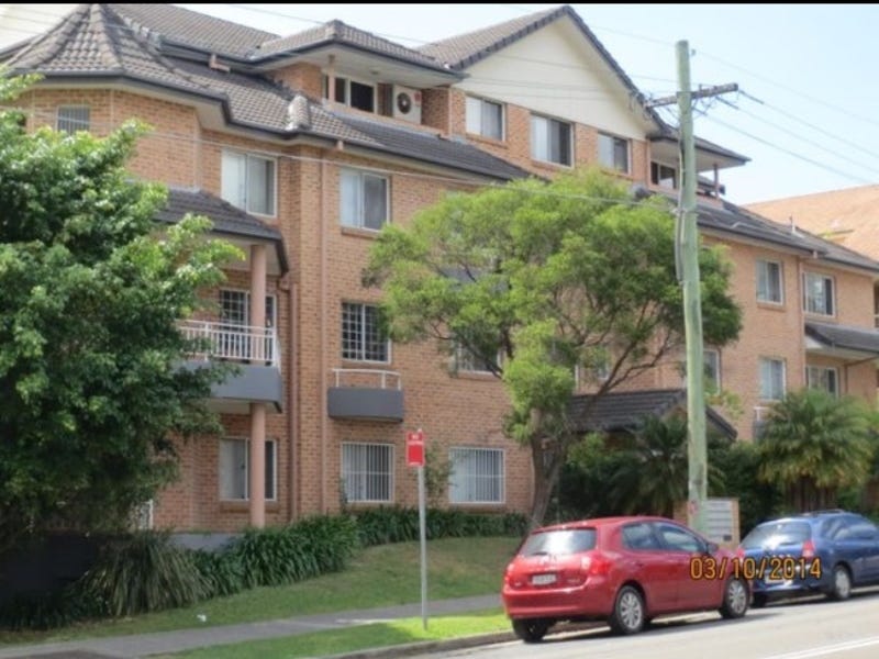 Spacious large Quiet Sunny Penthouse 17