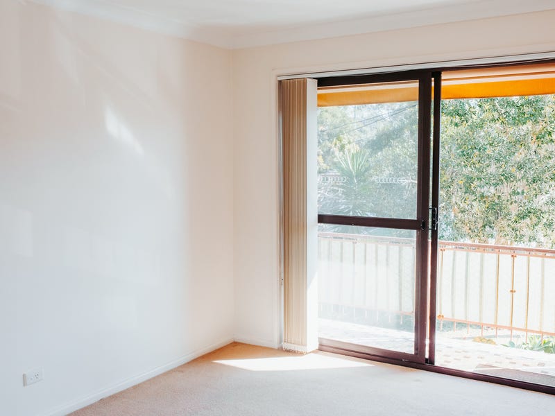 WOOLOOWARE – DUPLEX $695 P/W 8
