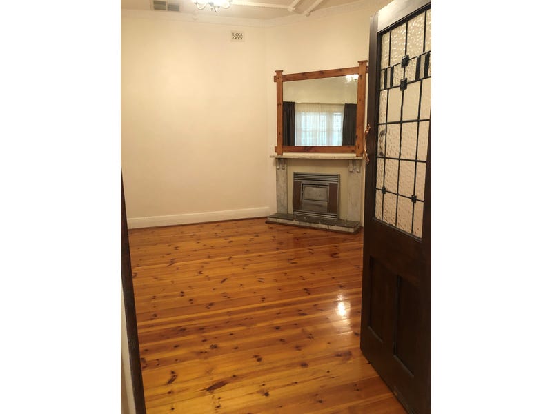 CLARENCE PARK 3 BEDROOM SANDSTONE 2