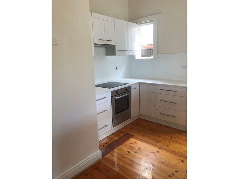 CLARENCE PARK 3 BEDROOM SANDSTONE 5