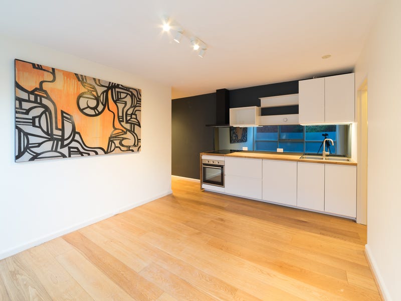 Newly renovated, modern apartment with 2